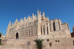 mallorca-sehenswuerdigkeiten-kathedrale